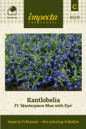 Kantlobelia F1 'Masterpiece Blue with Eye', głęboko niebieskie kwiaty z białym oczkiem. Wcześnie kwitnie i jest bardzo odporna na warunki atmosferyczne.